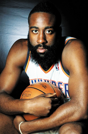 布朗：姆伯莫过去几年被低估了，大家都更关注伊万-托尼（布朗：近年姆伯莫遭低估，外界焦点多在伊万-托尼）