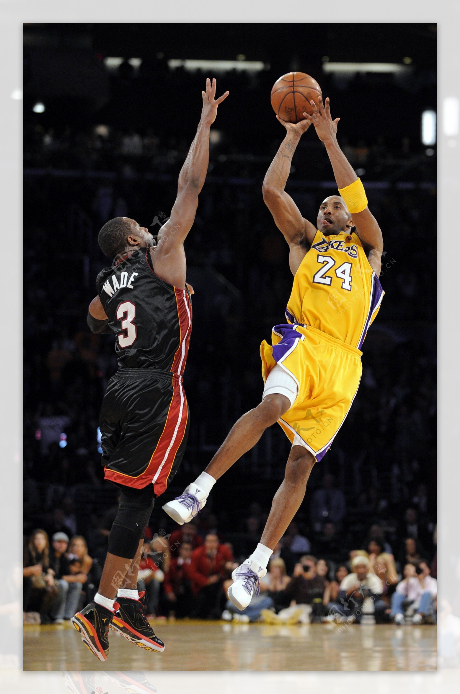 广东激战广州！二飞接班人出现 萨姆纳高级货 杜润旺打铁（广东与广州鏖战：二飞接班人冒头，萨姆纳高质外援，杜润旺手感冰凉）